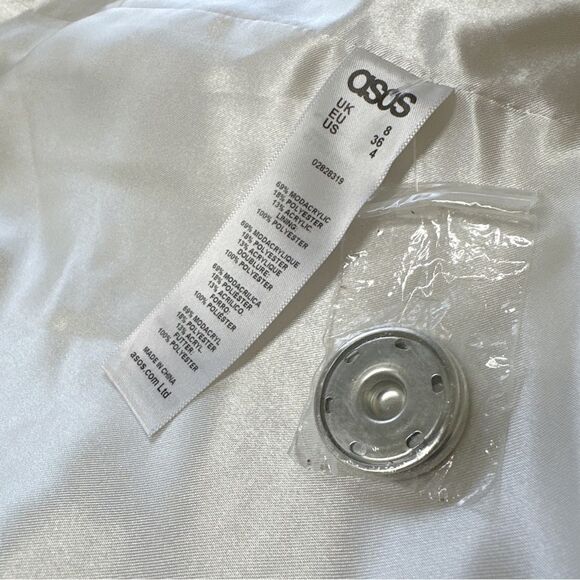 ASOS Faux Fur Coat with Snap Closure, Size 4 - Picture 5 of 8